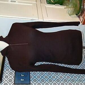 Vintage 1970s Sweater Bee medium brown turtle neck